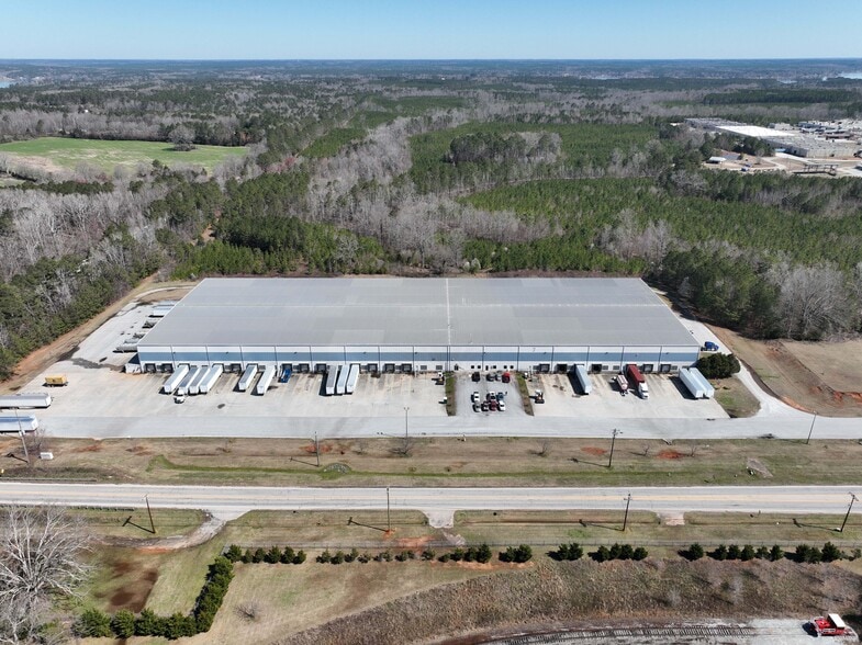 1401 Highway 246 S, Greenwood, SC for sale - Primary Photo - Image 1 of 18