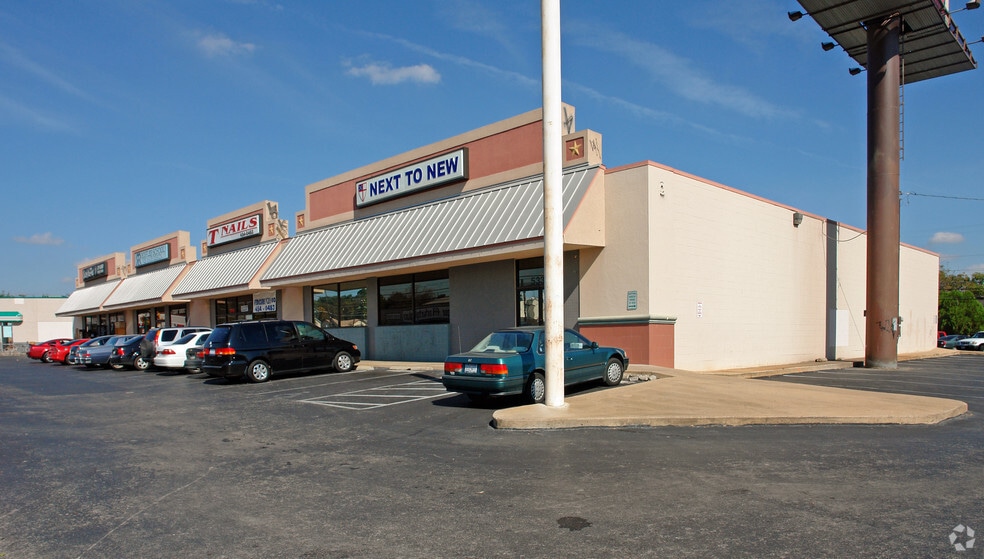 5335-5341 Burnet Rd, Austin, TX for sale - Primary Photo - Image 1 of 3