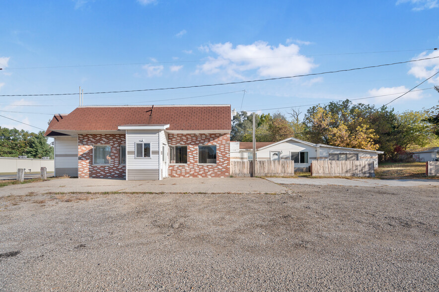 8200 Ludington Dr, Lake, MI for sale - Building Photo - Image 1 of 17