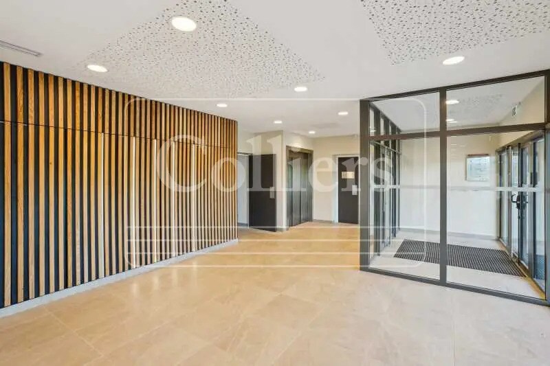 245 Chemin Des Piboules, Aix-en-Provence for lease Building Photo- Image 1 of 3