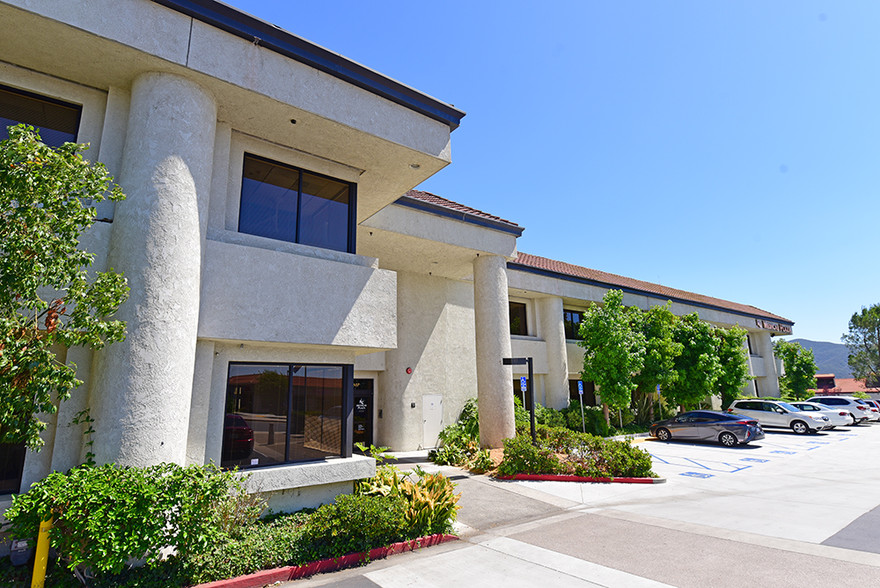 29645 Rancho California Rd, Temecula, CA for lease - Building Photo - Image 2 of 7