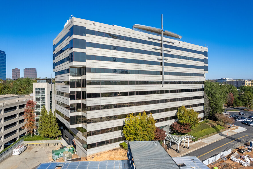 211 Perimeter Center Pky NE, Atlanta, GA for sale - Building Photo - Image 1 of 1