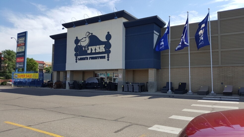 3201 13th Ave SE, Medicine Hat, AB for lease - Building Photo - Image 2 of 9