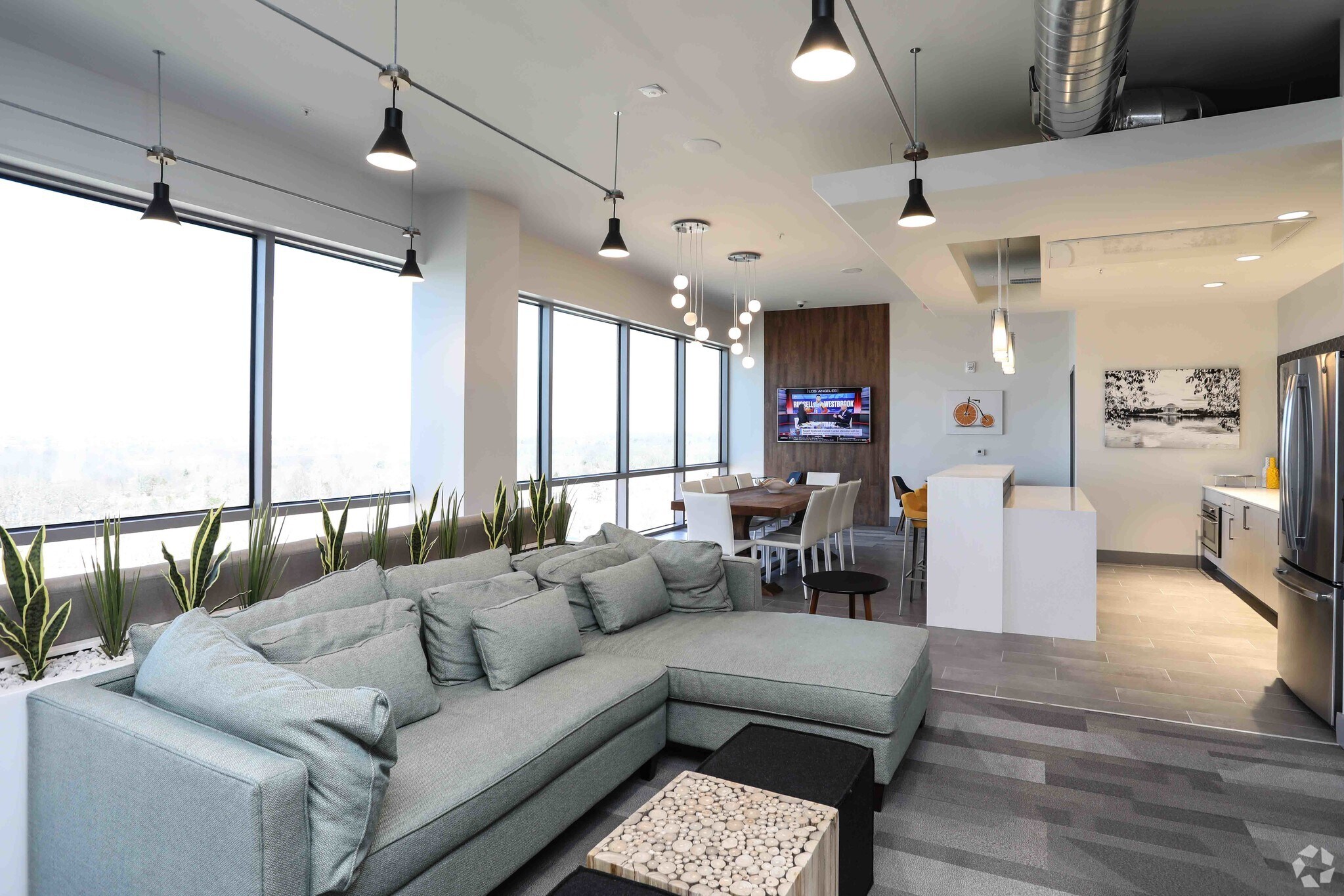 6009 Oxon Hill Rd, Oxon Hill, MD 20745 The Oxford