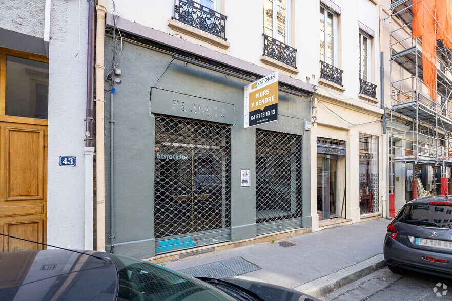 Multifamily in Lyon for sale - Building Photo - Image 3 of 3