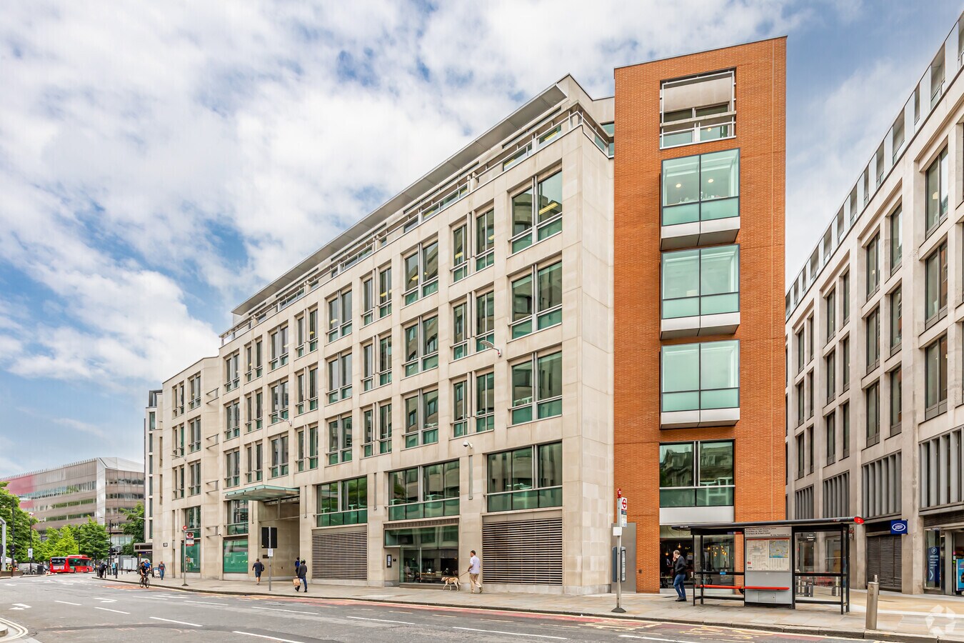 10 Paternoster Row, London, EC4M 7HP