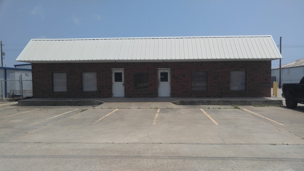 101 20th St S, Texas City, TX for lease - Building Photo - Image 3 of 3
