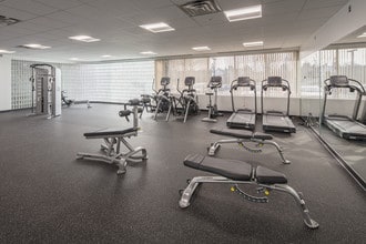 295 Woodcliff Dr, Fairport, NY for lease Interior Photo- Image 2 of 3