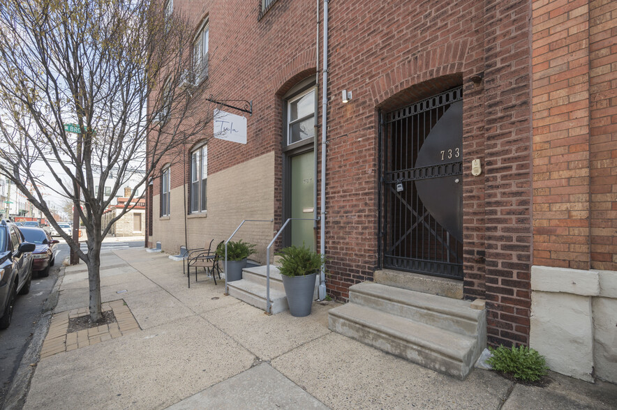 733-737 N 4th St, Philadelphia, PA for sale - Building Photo - Image 3 of 34