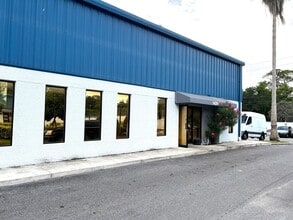 1426 Skees Rd, West Palm Beach, FL for lease Building Photo- Image 2 of 13