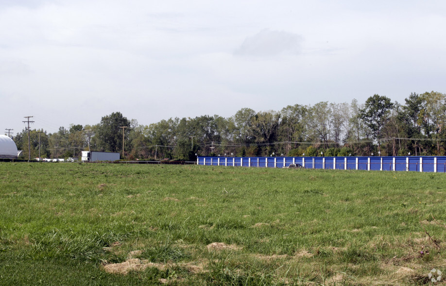 Groesbeck Hwy, Clinton Township, MI for sale - Primary Photo - Image 1 of 2