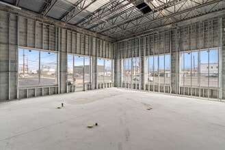 328 State Rt 17, Carlstadt, NJ for lease Interior Photo- Image 2 of 9