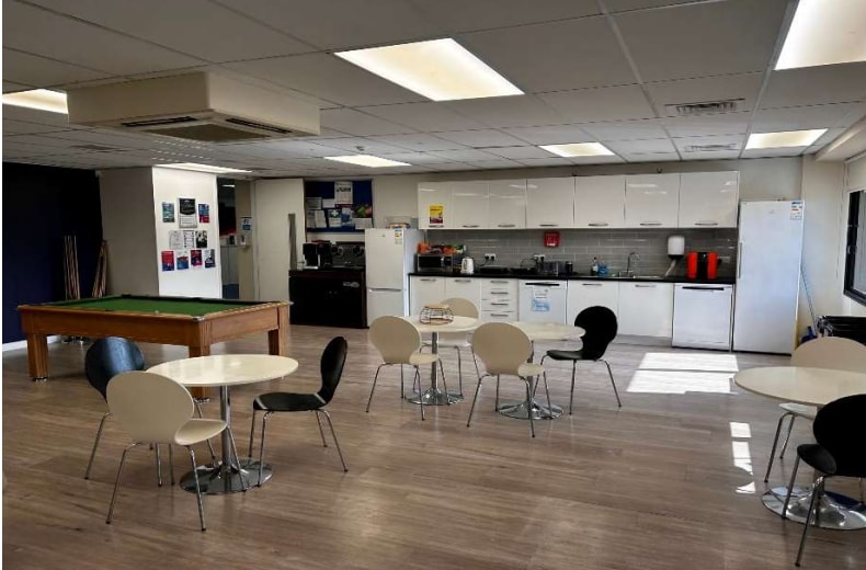 Green Ln, Hounslow for lease Interior Photo- Image 1 of 4