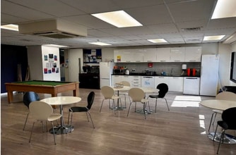 Green Ln, Hounslow for lease Interior Photo- Image 1 of 4