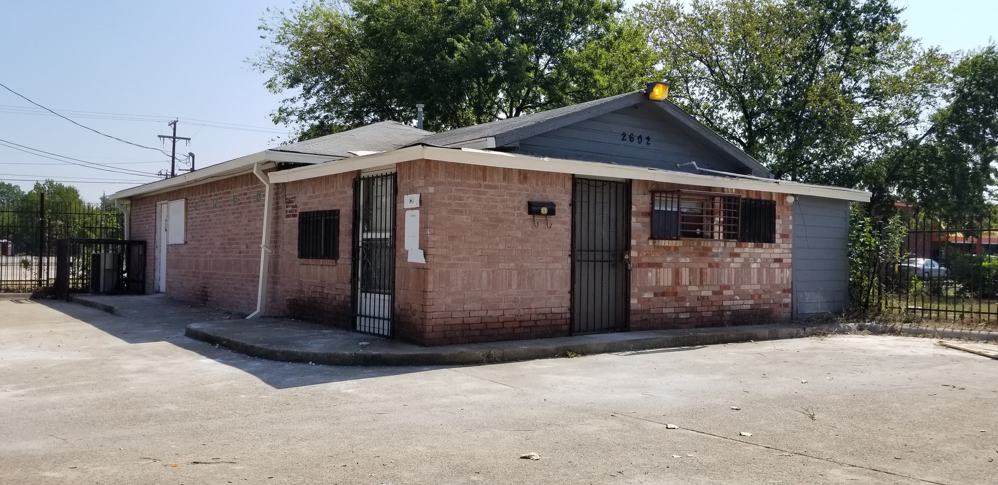 Robert B Cullum, Dallas, TX for sale Building Photo- Image 1 of 1