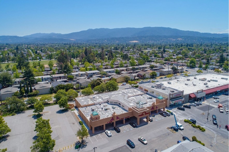 1814-1816 Hillsdale Ave, San Jose, CA for sale - Aerial - Image 2 of 27