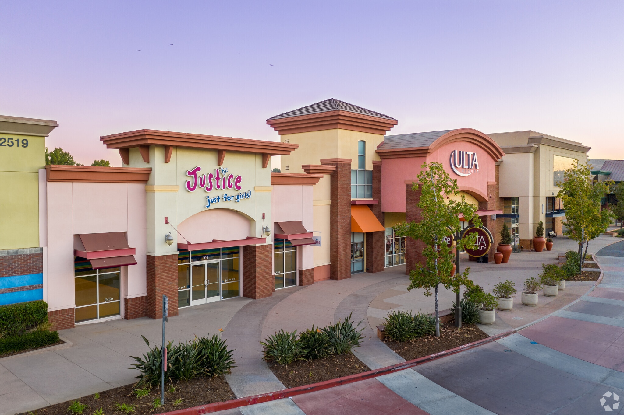 2430-3485 Cajalco Rd, Corona, CA for lease Primary Photo- Image 1 of 18