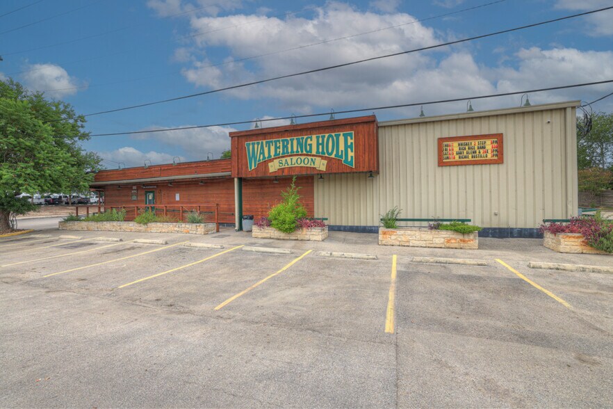 1390 McQueeney Rd, New Braunfels, TX for sale - Building Photo - Image 2 of 64