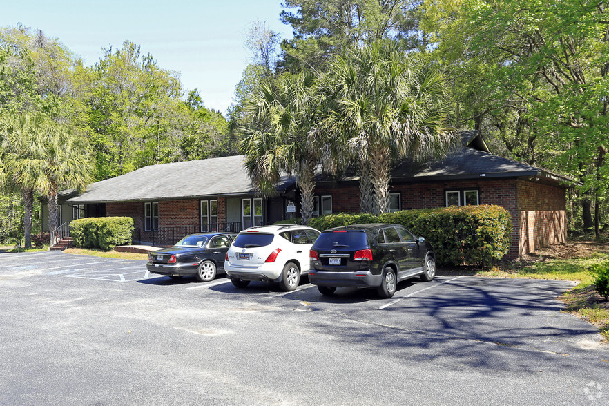 2754 Maybank Hwy, Johns Island, SC for sale - Primary Photo - Image 1 of 1