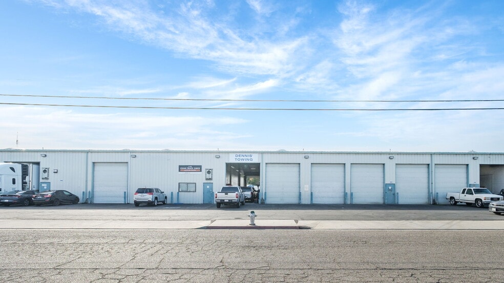 2695 S Cherry Ave, Fresno, CA for lease - Building Photo - Image 3 of 11