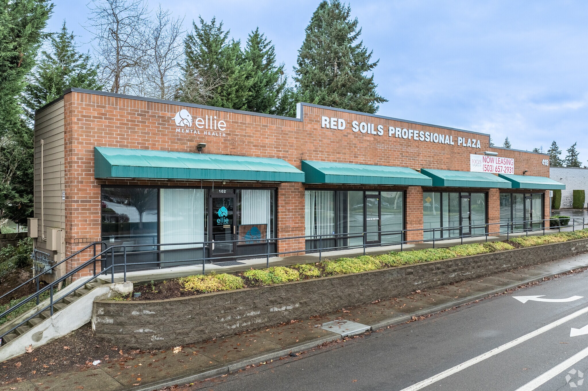 418 Beavercreek Rd, Oregon City, OR for lease Building Photo- Image 1 of 9