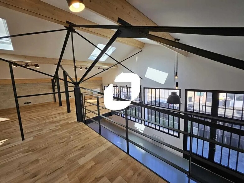 26 Rue Henri Barbusse, Arcueil for sale - Building Photo - Image 3 of 18