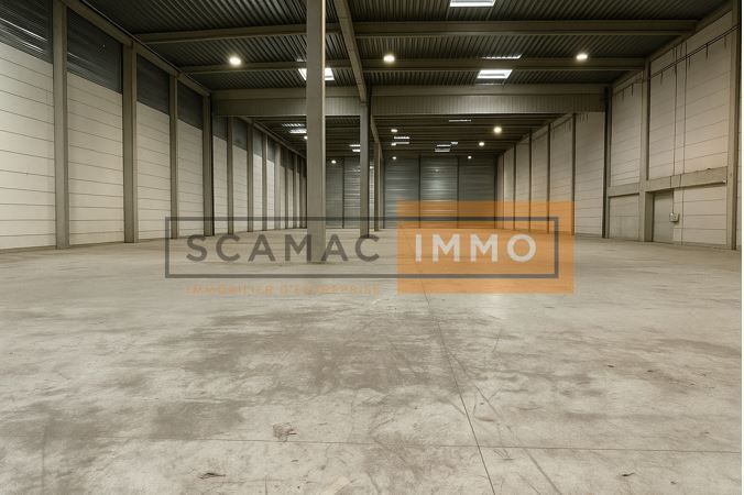 Industrial in Collégien for lease Interior Photo- Image 1 of 8