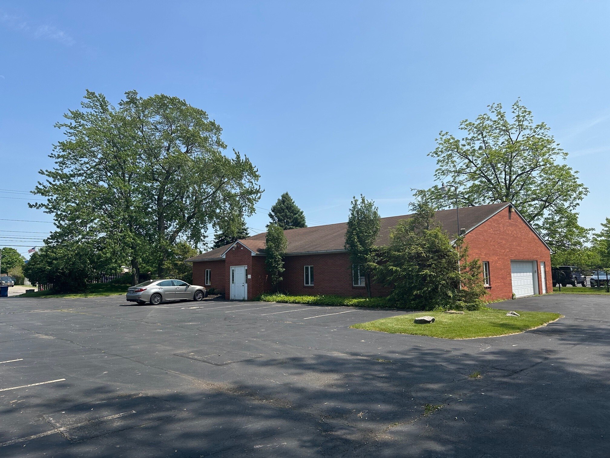 2550 Sweet Home Rd, Buffalo, NY for sale Building Photo- Image 1 of 4