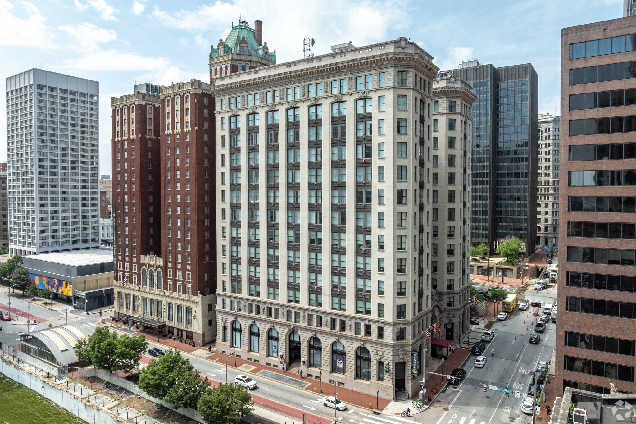 2 N Charles St, Baltimore, MD for lease Primary Photo- Image 1 of 7