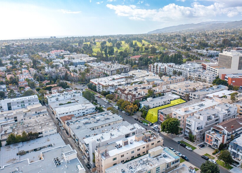 11933 Gorham Ave, Los Angeles, CA for sale - Building Photo - Image 3 of 10