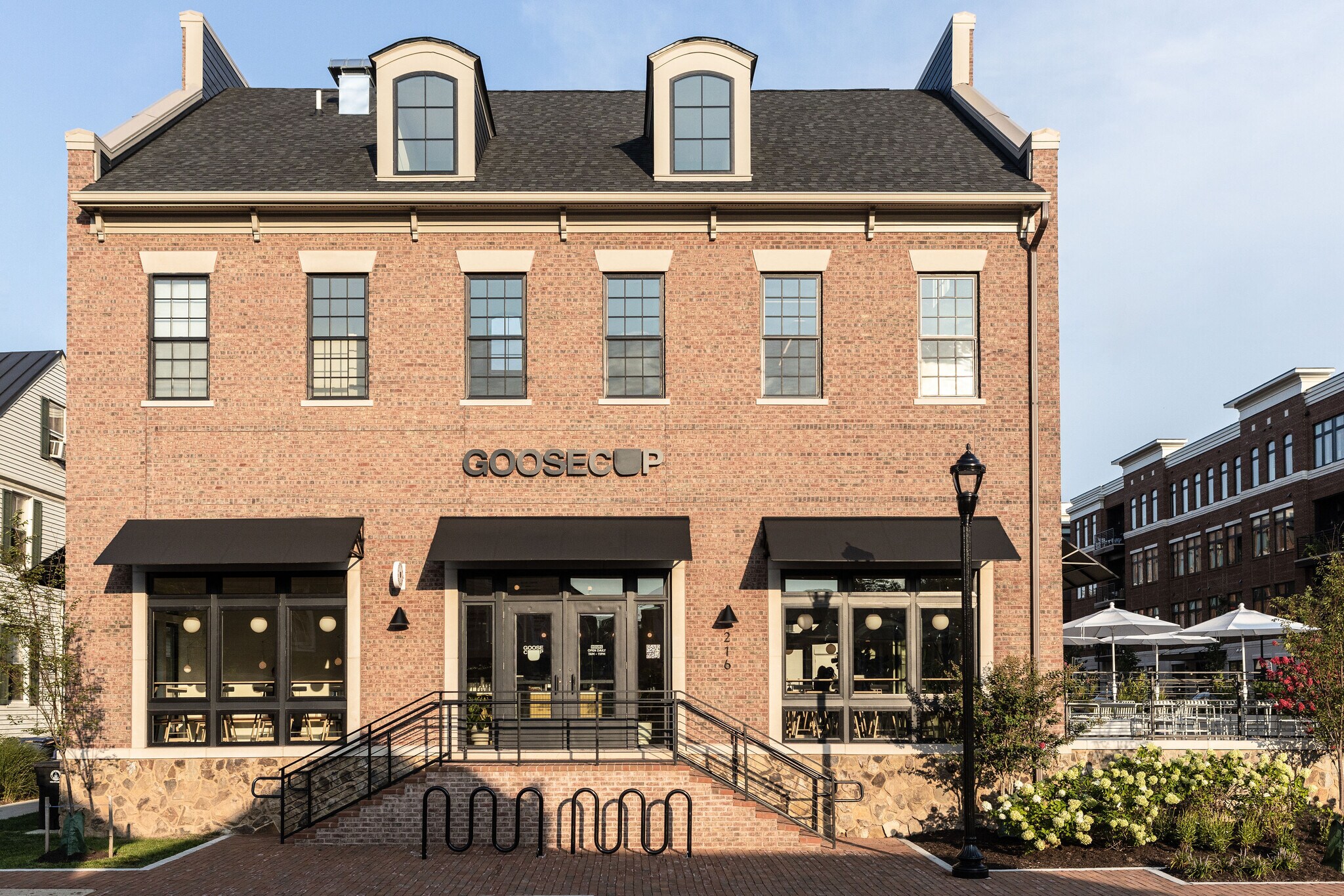 216 S King St, Leesburg, VA 20176 Retail for Lease