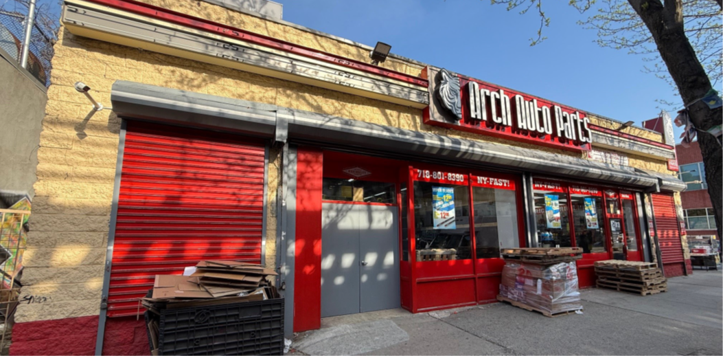 2371 Jerome Ave, Bronx, NY for lease Primary Photo- Image 1 of 2