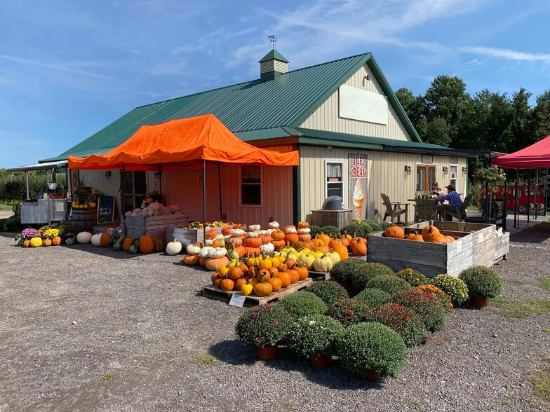 5630 Norris Ave, North Rose, NY for sale - Building Photo - Image 2 of 35