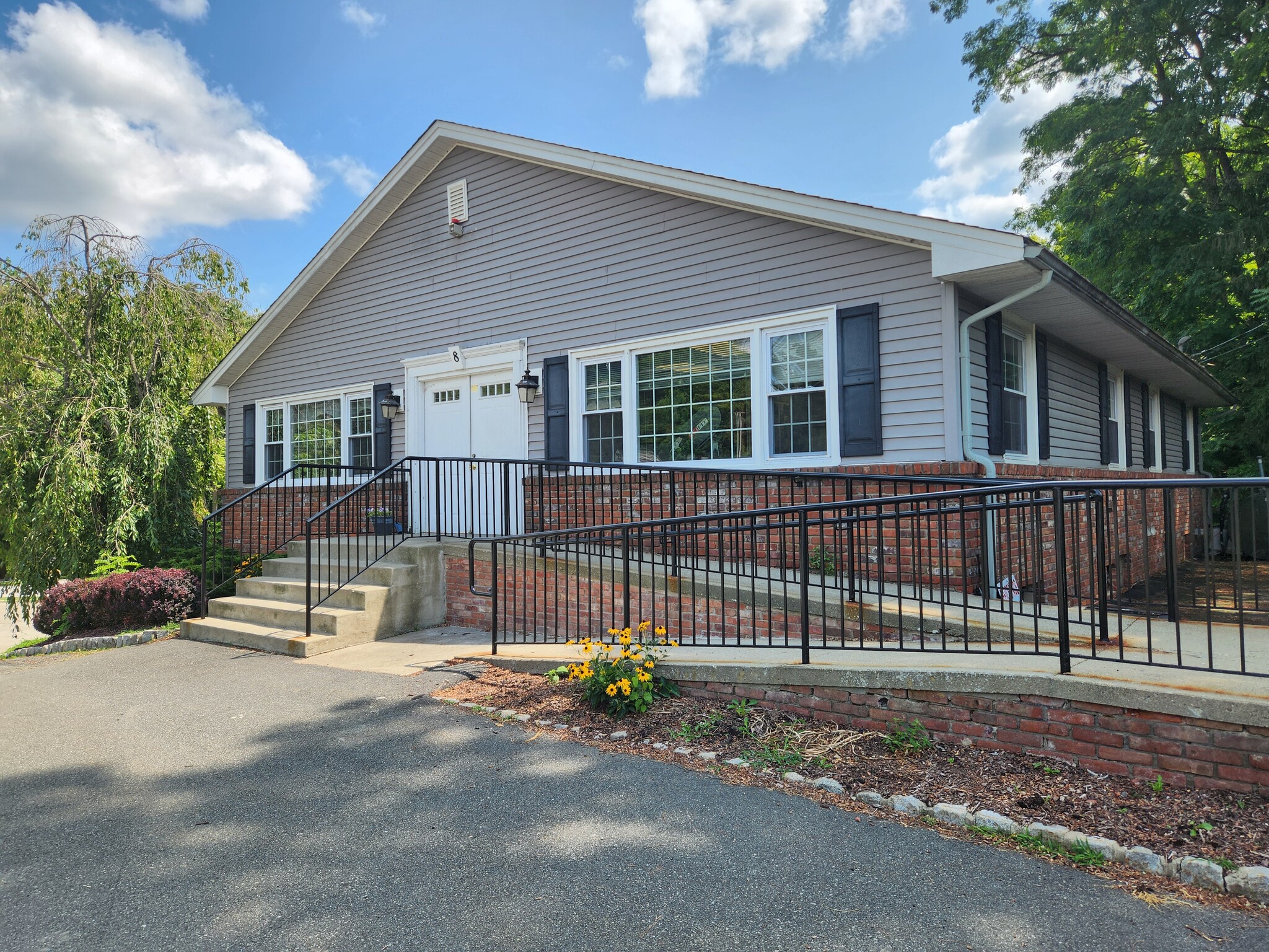 8 Lenape Rd, Andover, NJ for lease Building Photo- Image 1 of 4