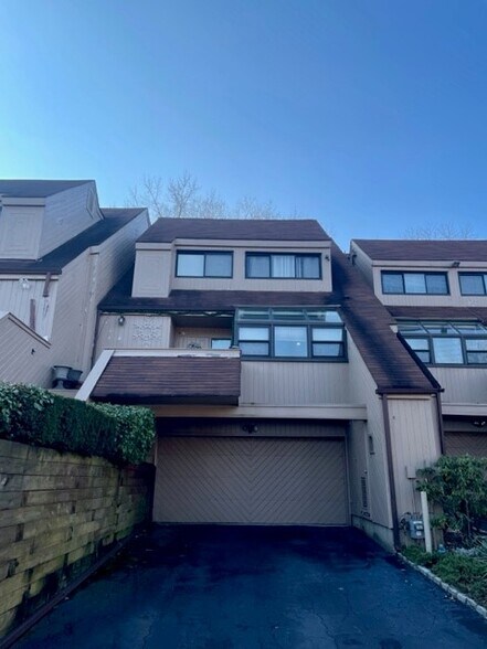 11 John Bean Ct Port Washington NY 11050 LoopNet 11 John Bean Ct Port Washington NY 11050 LoopNet