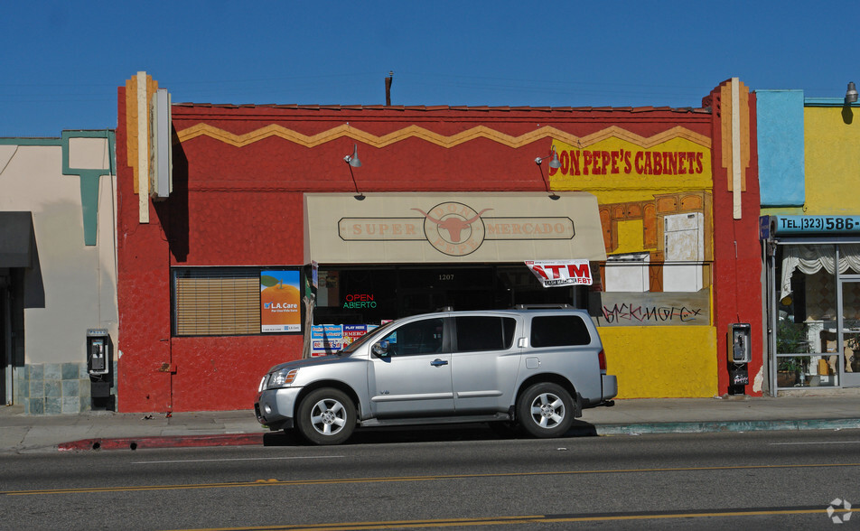 1207 E Florence Ave, Los Angeles, CA for sale - Primary Photo - Image 1 of 1