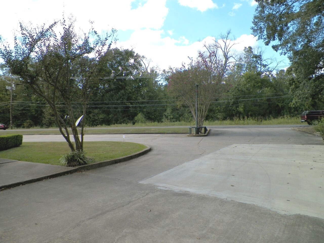 2424 Old Sterlington Rd, Monroe, LA 71203 University Plaza