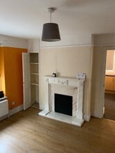 Victoria Park, London for lease Interior Photo- Image 1 of 2