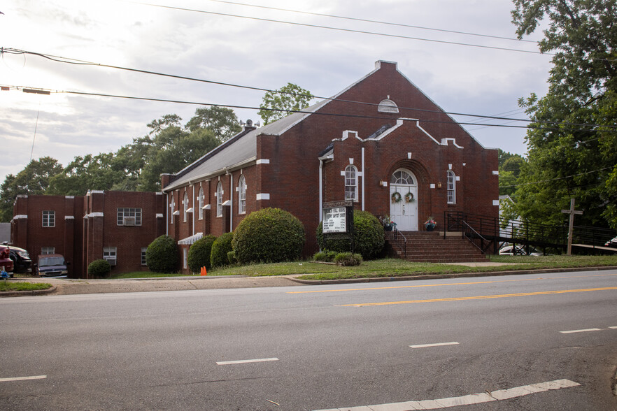 825 Woodside Ave, Greenville, SC for sale - Building Photo - Image 1 of 1