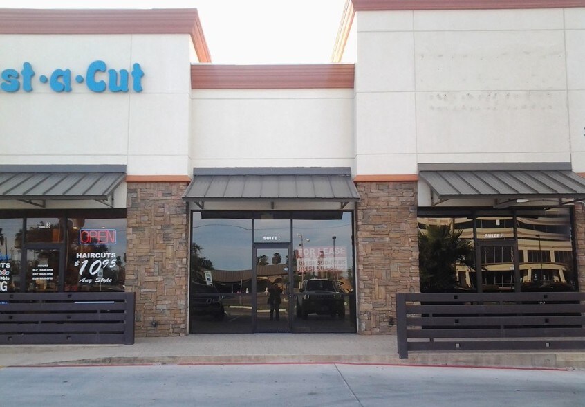3817 N 10th St, McAllen, TX for sale - Primary Photo - Image 1 of 1