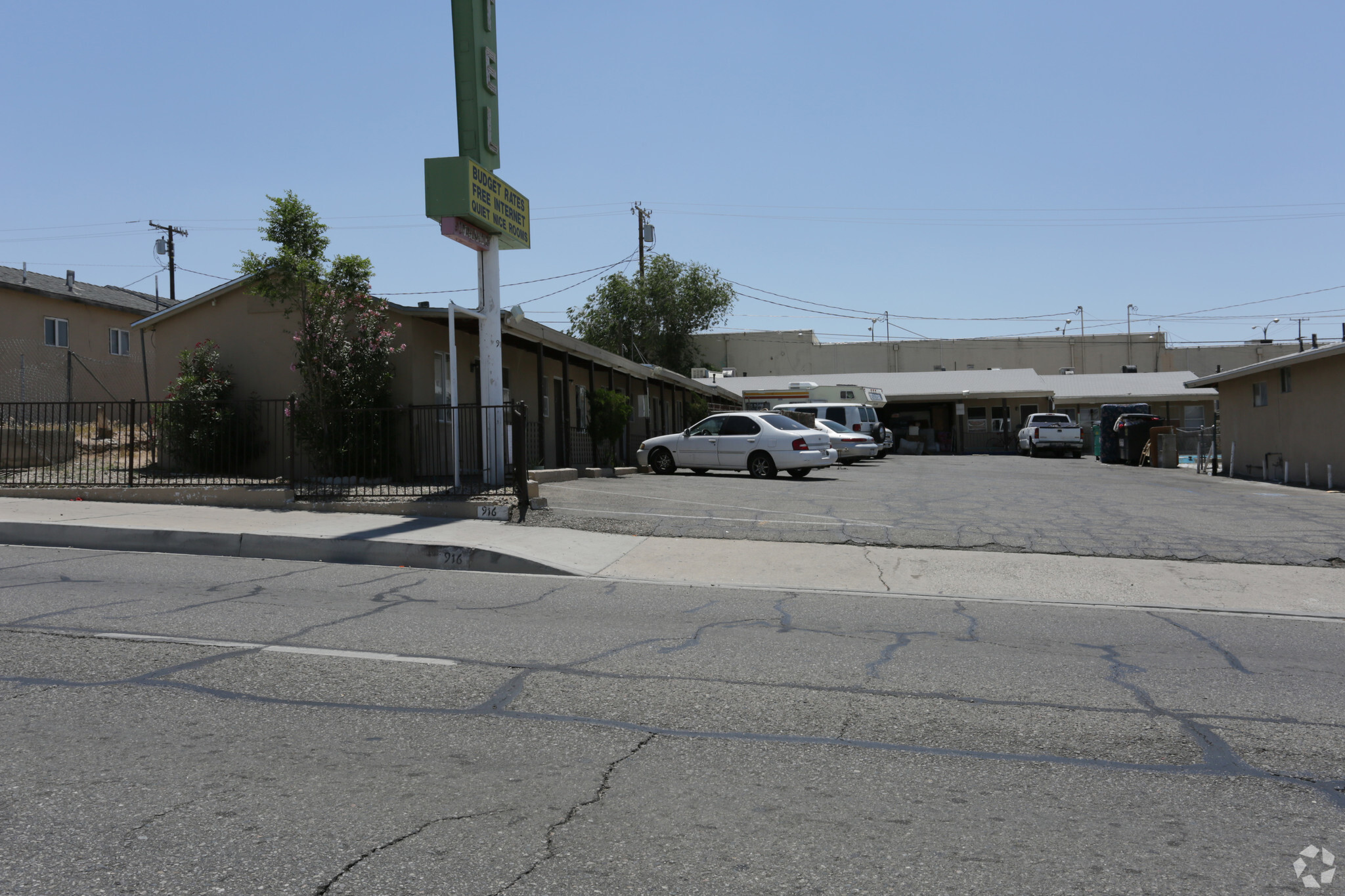 916 E Main St, Barstow, CA for sale Primary Photo- Image 1 of 1