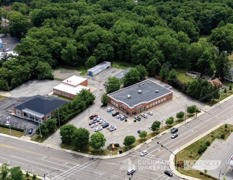 27175 Center Ridge Rd, Westlake, OH for lease - Building Photo - Image 1 of 5