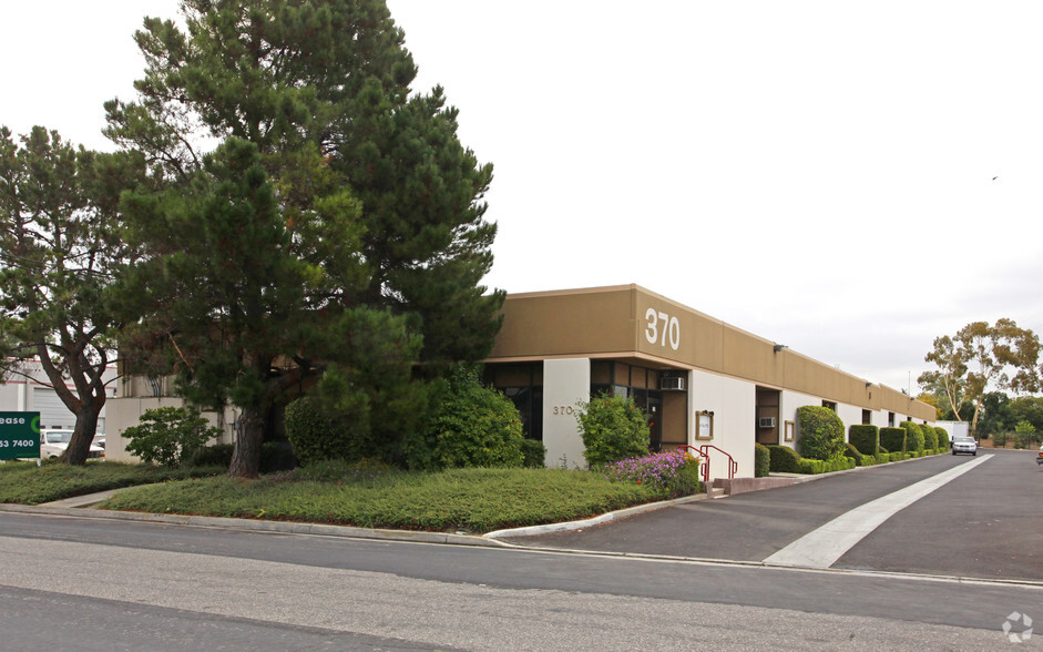 370 Laurelwood Rd, Santa Clara, CA for lease - Building Photo - Image 3 of 8