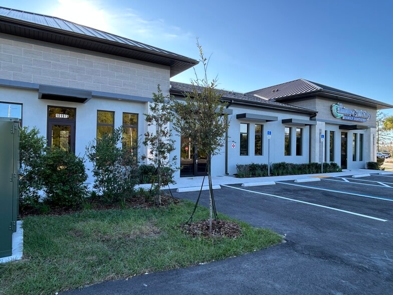 10193 STATE ROAD 54, Trinity, FL for lease - Primary Photo - Image 1 of 16