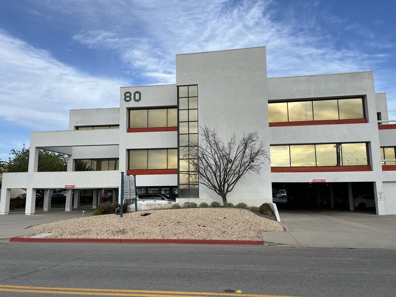 80 Wood Rd, Camarillo, CA for lease - Building Photo - Image 3 of 7