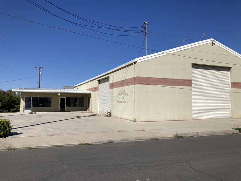444 E Front St, Buttonwillow, CA 93206 - Buttonwillow Office/Warehouse