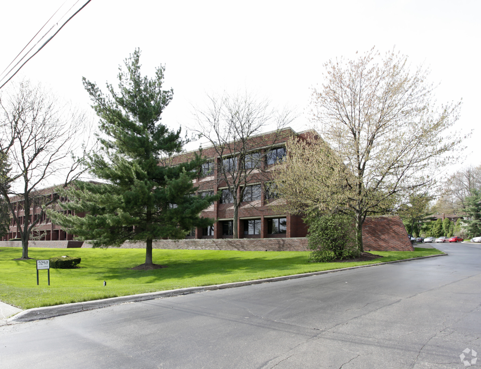 3250 W Market St, Fairlawn, OH for lease Primary Photo- Image 1 of 15