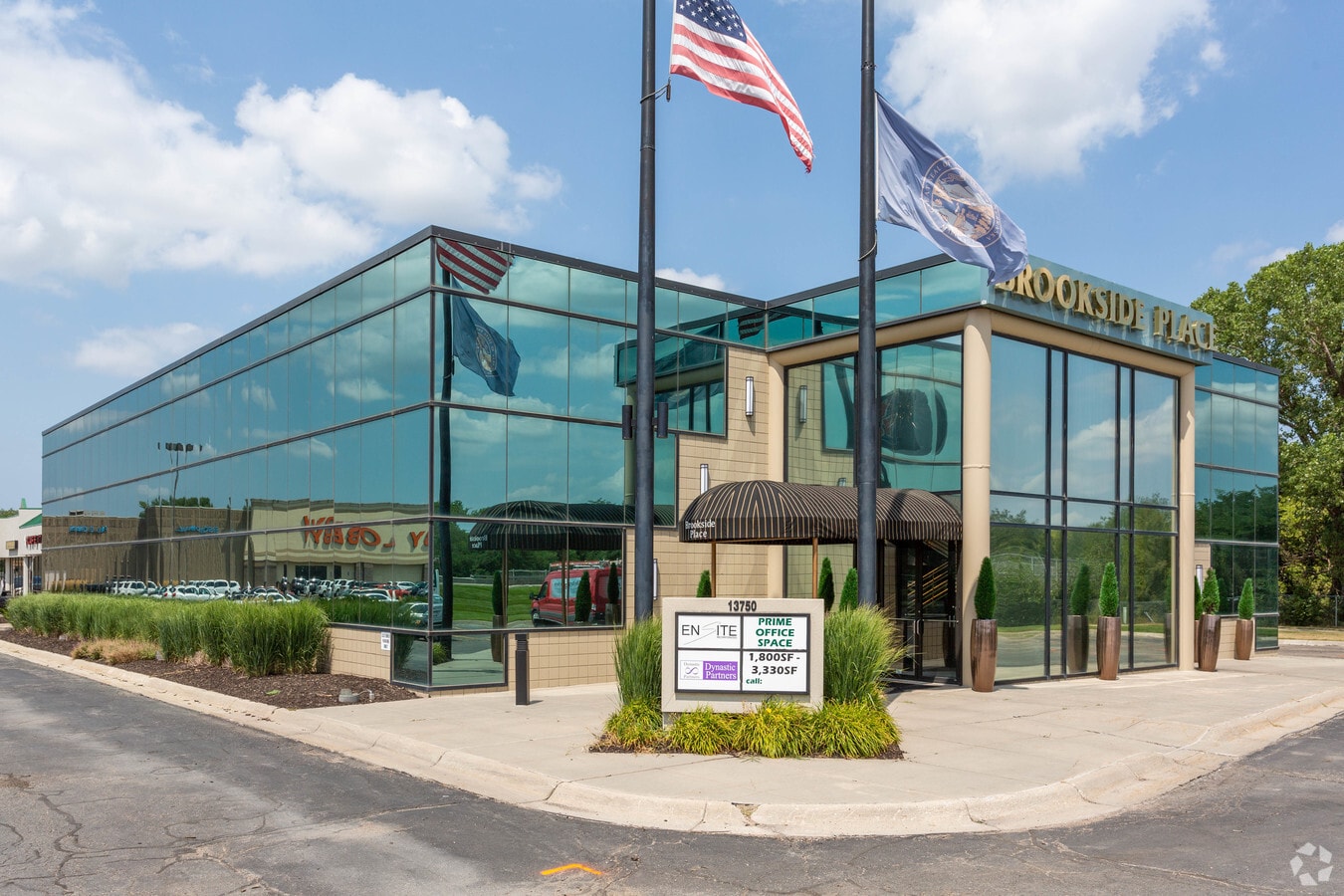 13750 Millard Ave, Omaha, NE 68137