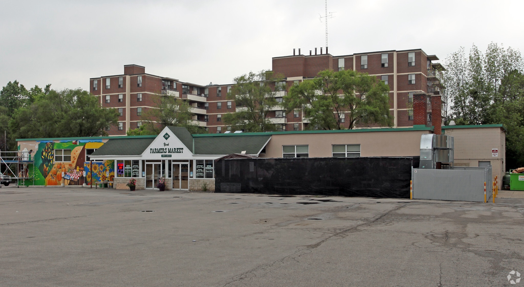 7509 Yonge St, Markham, ON for sale Primary Photo- Image 1 of 4