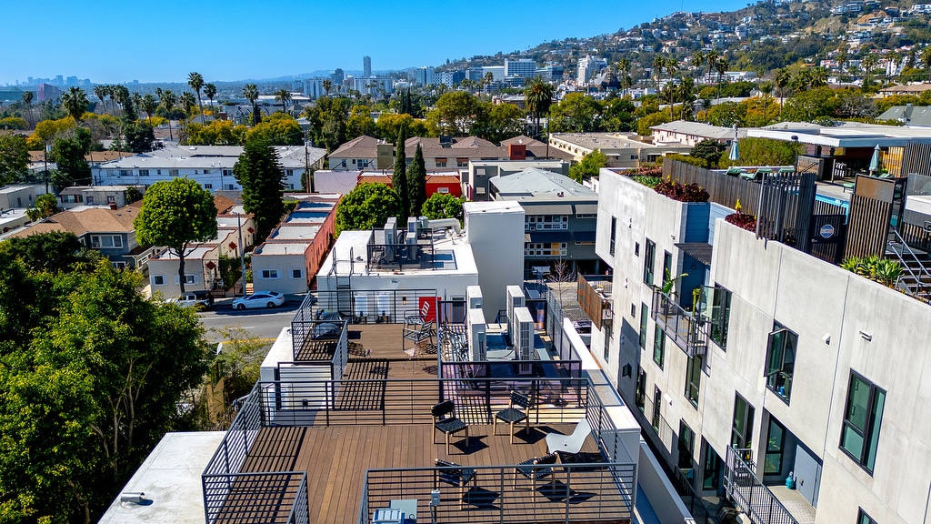 1236 N Fairfax Ave, West Hollywood, CA for sale Primary Photo- Image 1 of 35